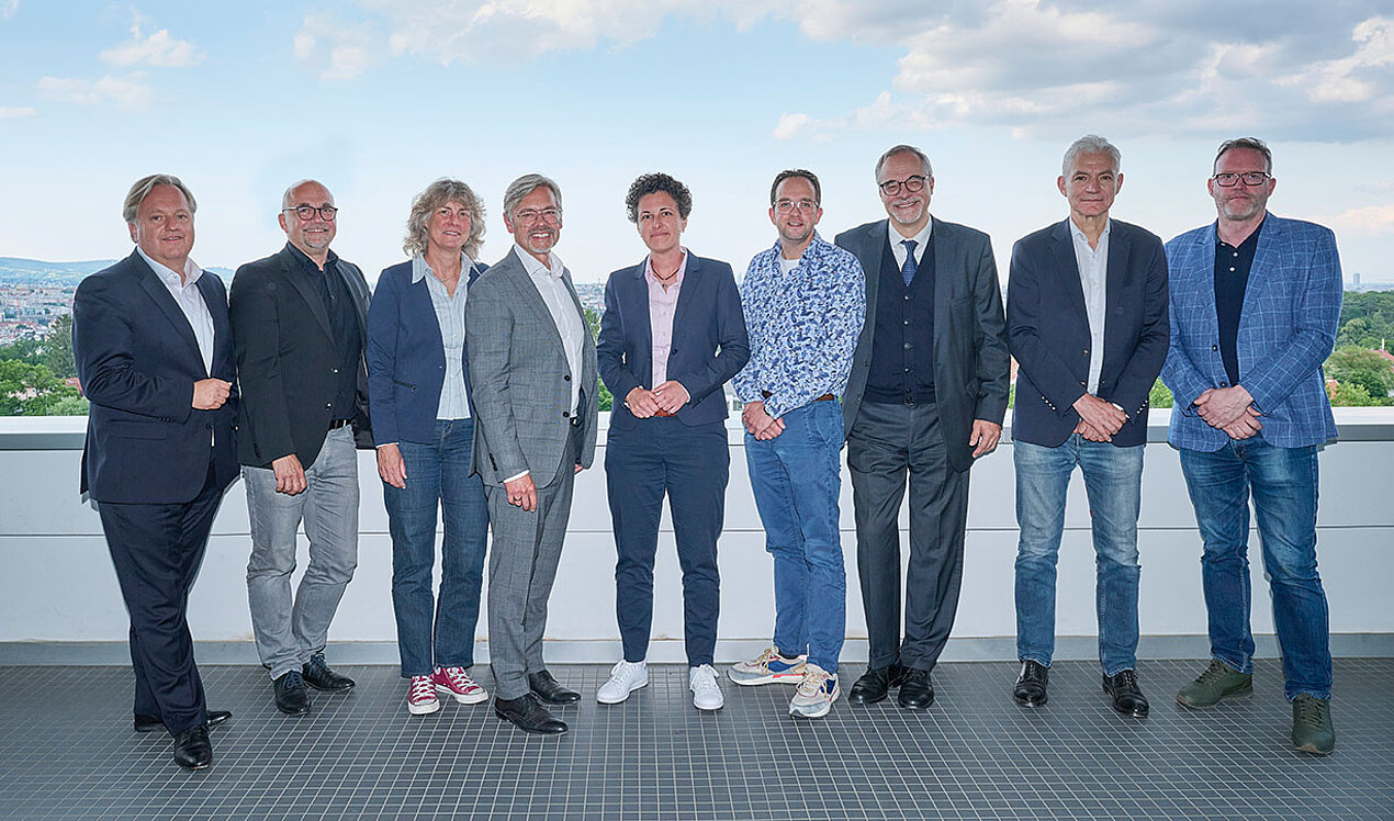 Leading European broadcasters support 5G Broadcast transmission technology Manager group picture