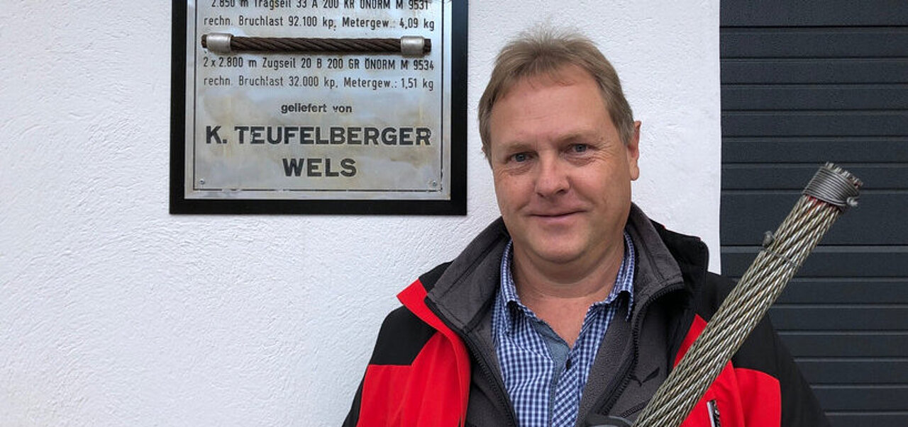3.000 Meter Tragseil am Dobratsch getauscht Erhard Oberneder mit einem Stück Tragseil