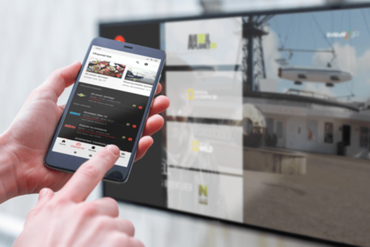 InsysGO Smartphone with TV