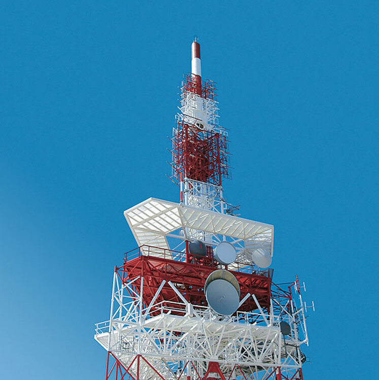 ORS offers modern infrastructure for the digital distribution of TV programs via antenna transmission mast