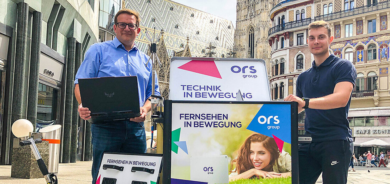 Technicians with measuring van at Stephansplatz in Vienna