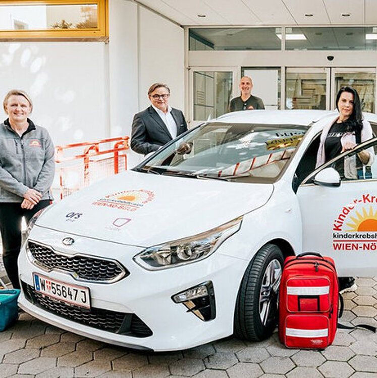 Auto mit Gruppe