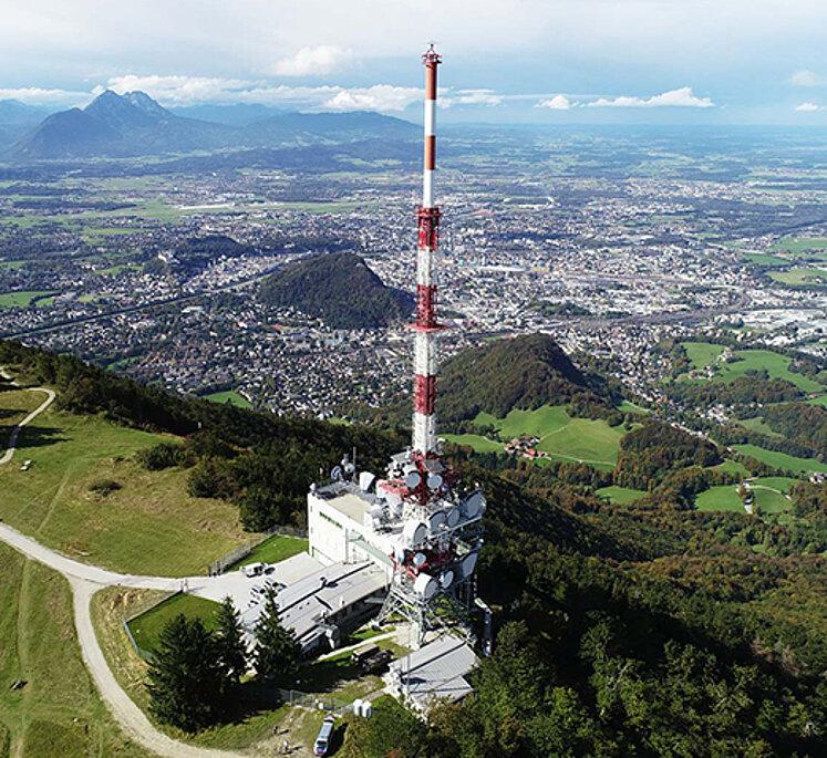 Sendermast am Gaisberg mit Stadt Salzburg