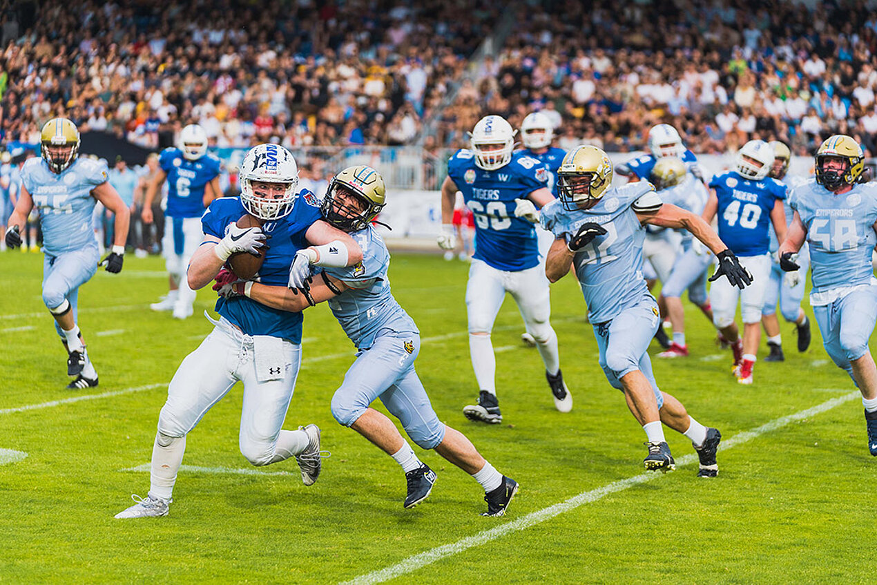 ACSL Summer Bowl 2025 auf allen Screens mit simpliTV erleben Football