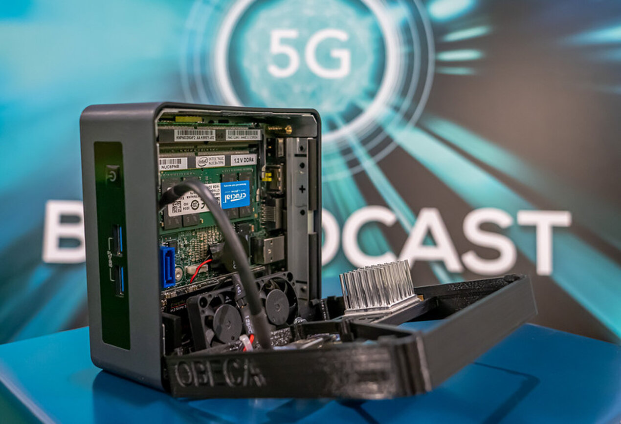 5G Broadcast receiver „OBECA“