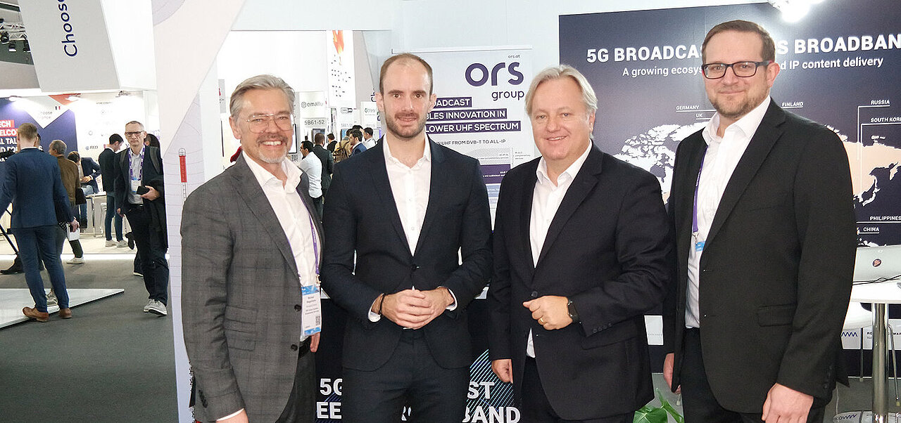 ORS presents TV transmission innovation at Mobile World Congress 2023 group foto